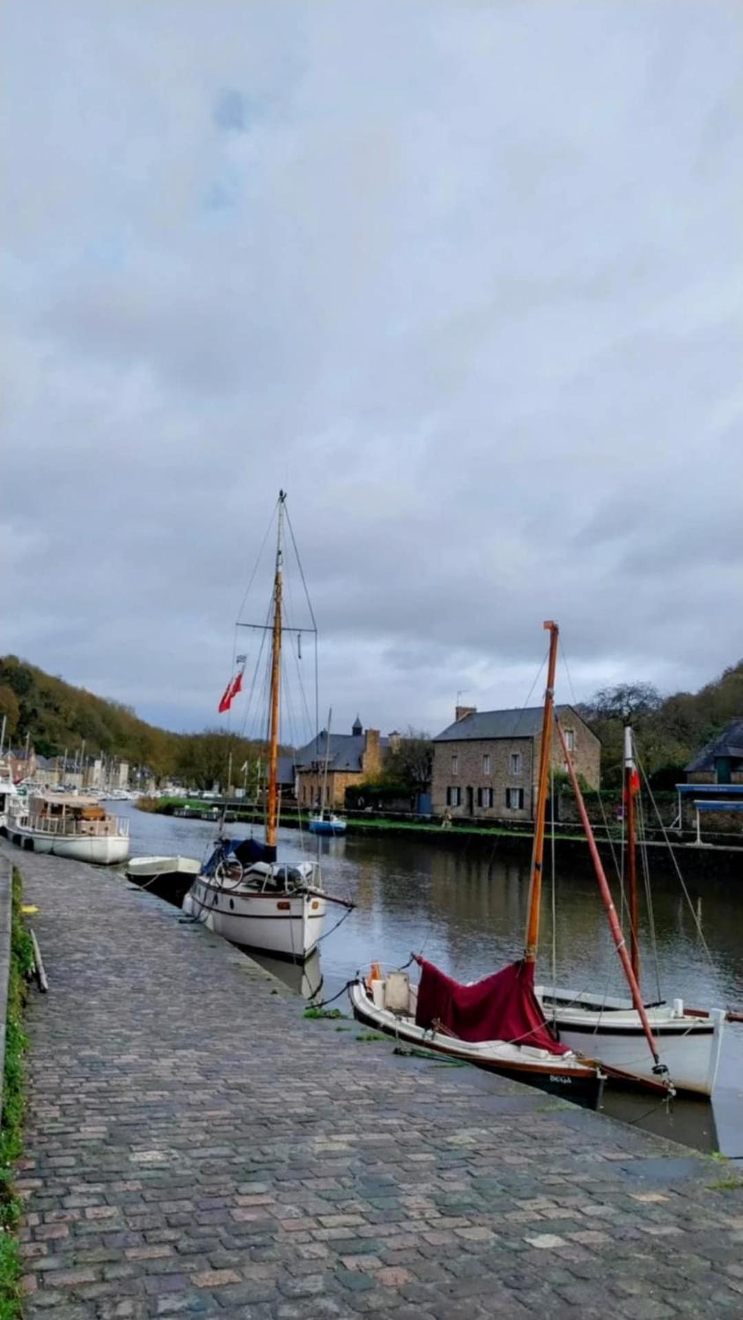 Balade Sur Le Port Apartment Dinan Luaran gambar